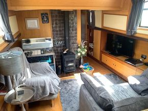 Aqualine Voyager 60 Dutch Barge 60 ft Aft cabin - Saloon