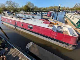 60' Cruiser Stern Wide Beam