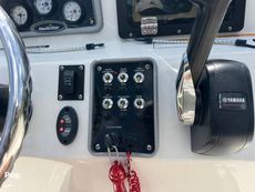 2018 NauticStar NauticBay 1810