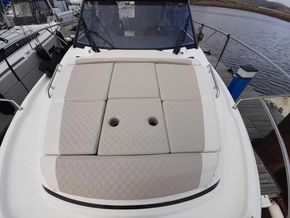 9214560 20240201065653129 1 XLARGE