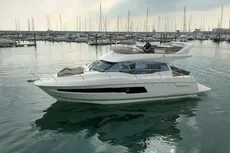 2025 Prestige 460