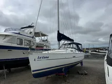 2004 Beneteau Oceanis 323