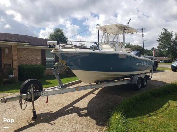 2014 Pioneer 222 sportfish