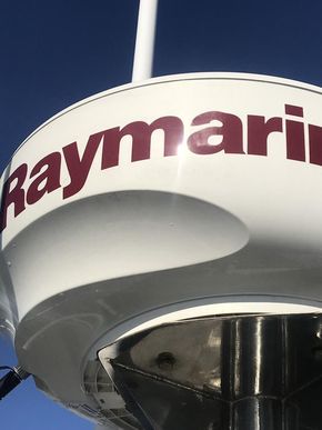 Raymarine Digital Radar 48 mile range