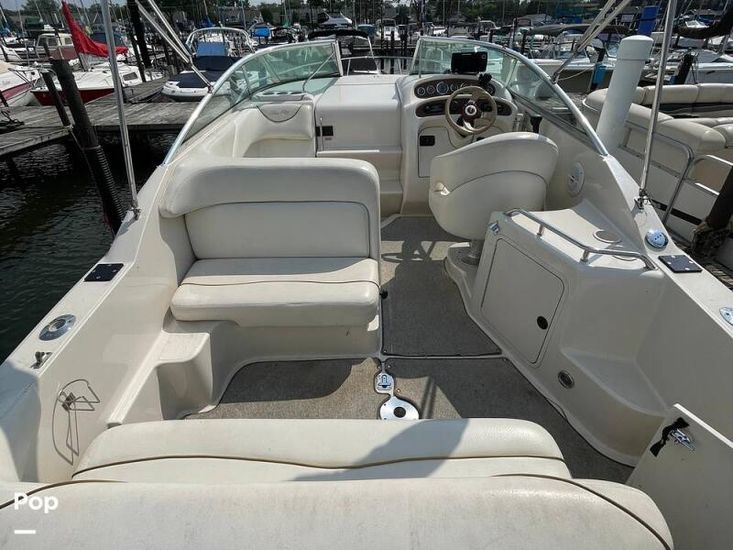 2001 Sea Ray 240 sundancer