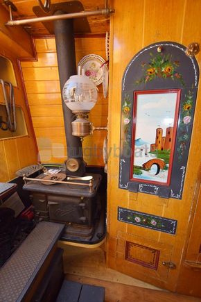 Stern cabin stove