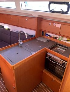 2016 Bavaria Cruiser 34