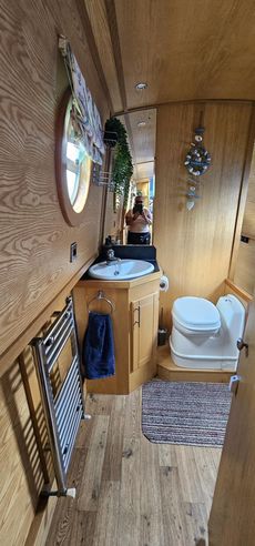 Paskin - 2008 50ft Cruiser Stern narrowboat