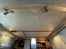 1986 Sea Ray 410 AFt Cabin