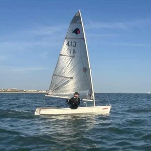 Solution Dinghy in great condition Sail No. 314