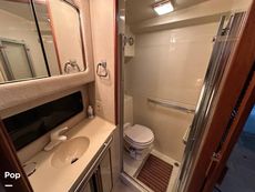 1986 Sea Ray 410 AFt Cabin