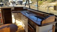 Extremely Spacious Cruising Liveaboard in France