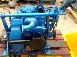 Lister TS2 Marine Diesel Engine Breaking For Spares