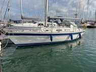 2000 Hallberg Rassy 34