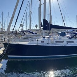 1998 J Boats 32