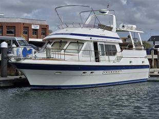 1998 Trader 475 Signature