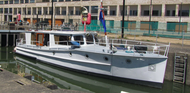 Classic  Cruiser Houseboat and Mooring