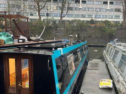 58 ft live aboard narrowboat &lsquo;Aquarius&rsquo;