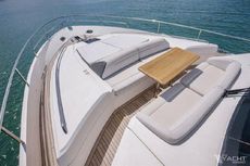 2016 Princess 82
