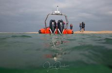 Tornado 10M Super CAT 4 Charter Seafaris 12+2