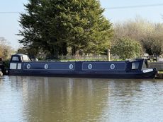 68ft Semi Trad Indomitable Spirit