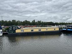 Deep End, 60ft Collingwood Widebeam 