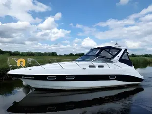 2004 Sealine S34