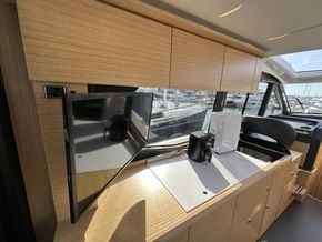 2021 Bavaria R40 29
