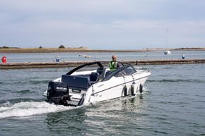 2024 Parker 630  Day Cruiser 2
