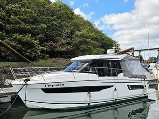 2019 Jeanneau Merry Fisher 895 Offshore