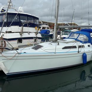 2002 Hunter Channel 31