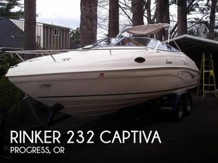 2001 Rinker 232 Captiva