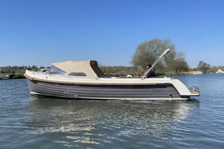 2021 Interboat Intender 820
