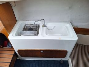 Beneteau Antares 6.05 