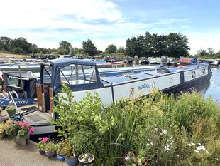 70ft Trad Stern Narrowboat by Colecraft | Liveaboard Ready