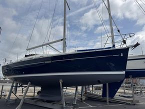 Beneteau Oceanis 343 Clipper  - Underwater Profile