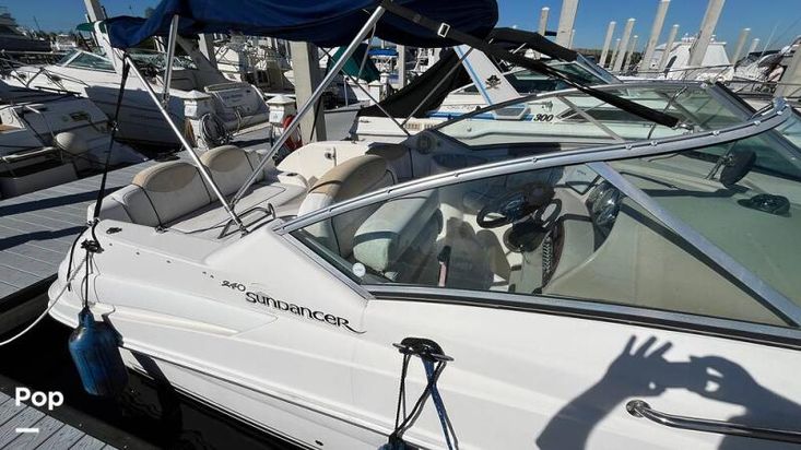 2008 Sea Ray 240 sundancer