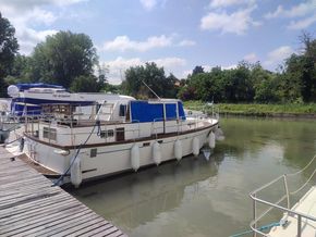 BEAUTIFUL MOORINGS