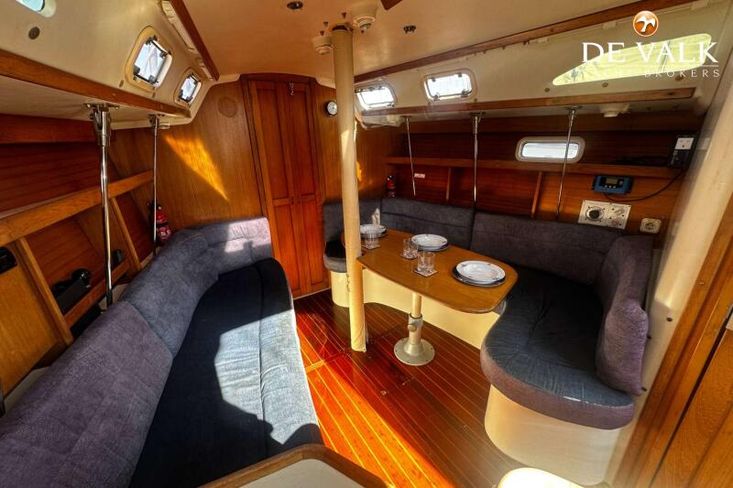 1999 Catalina 320