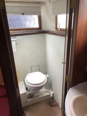 Aft cabin second sea toilet