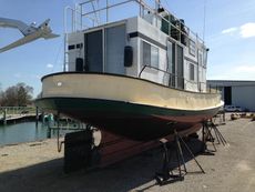 1957 40′ x 12′ Matheson Trawler Tug