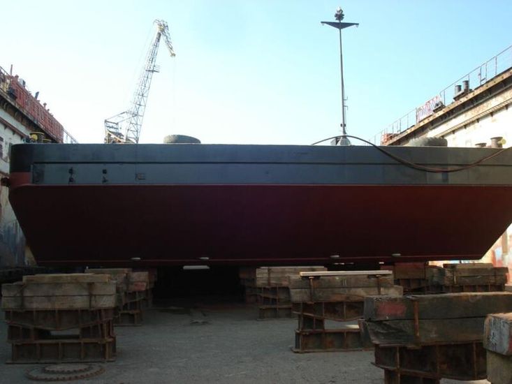 2007 Barge - Flattop Barge For Charter