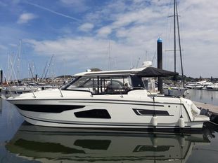 2020 Jeanneau Merry Fisher 1095 Coupe