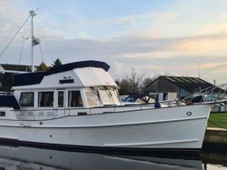 Grand Banks 42