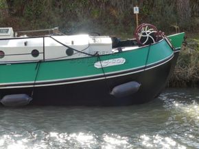 Dutch Barge Tjalk Not a conversion! New build 1974 - Bow