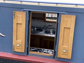 Galley Side Hatch