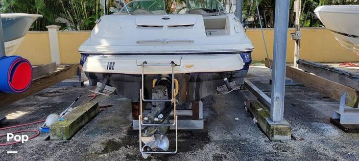 2005 Sea Ray 240 sundeck