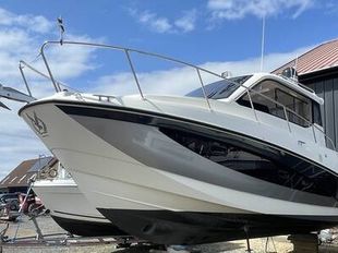 2017 Quicksilver 855 Weekender Stealth Edition