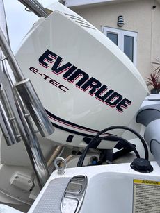 Sealegs 7.1 Amphibious RIB