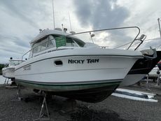 2002 Jeanneau Merry Fisher 805